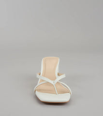Can’t Talk, Busy Strutting Block Heel Mules