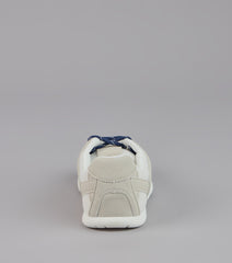 Street Ease Mesh Trim Sneakers