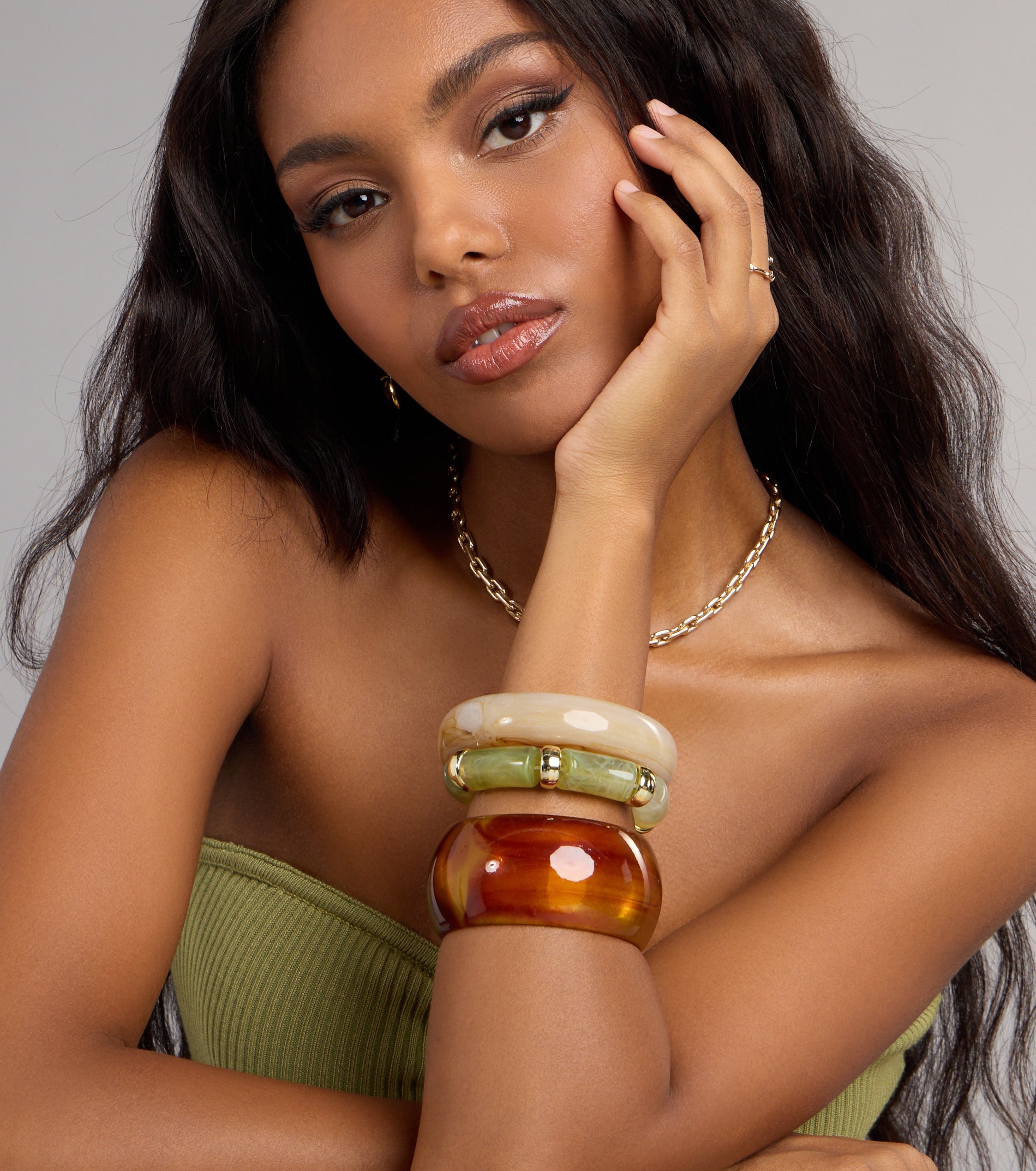 Effortless Style Acrylic Bangle Bracelet