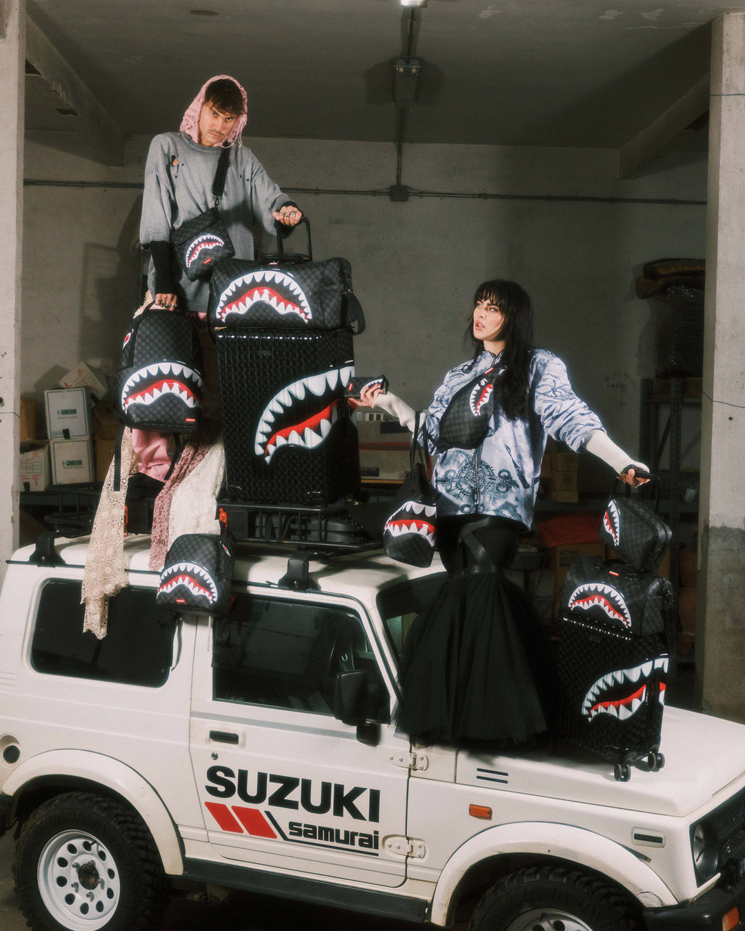 SHARKS IN PARIS HYPER PUFF DUFFLE