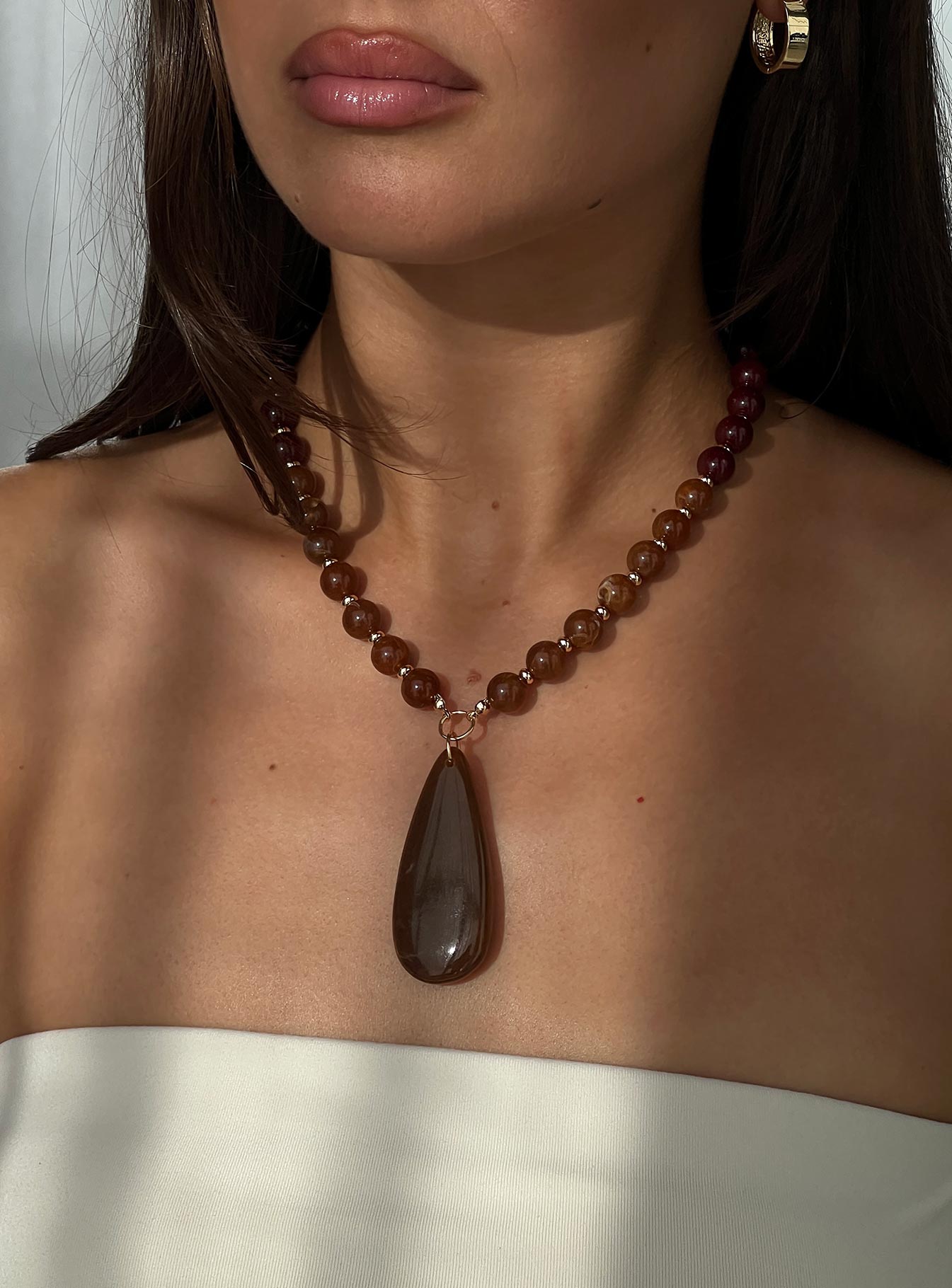 Sugar Storm Beaded Pendant Necklace Brown