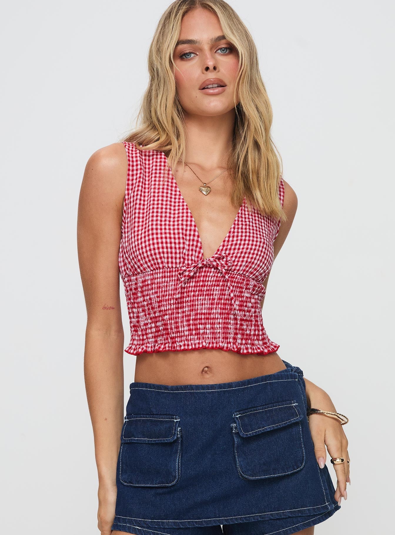 Mixing It Up Top Red / White