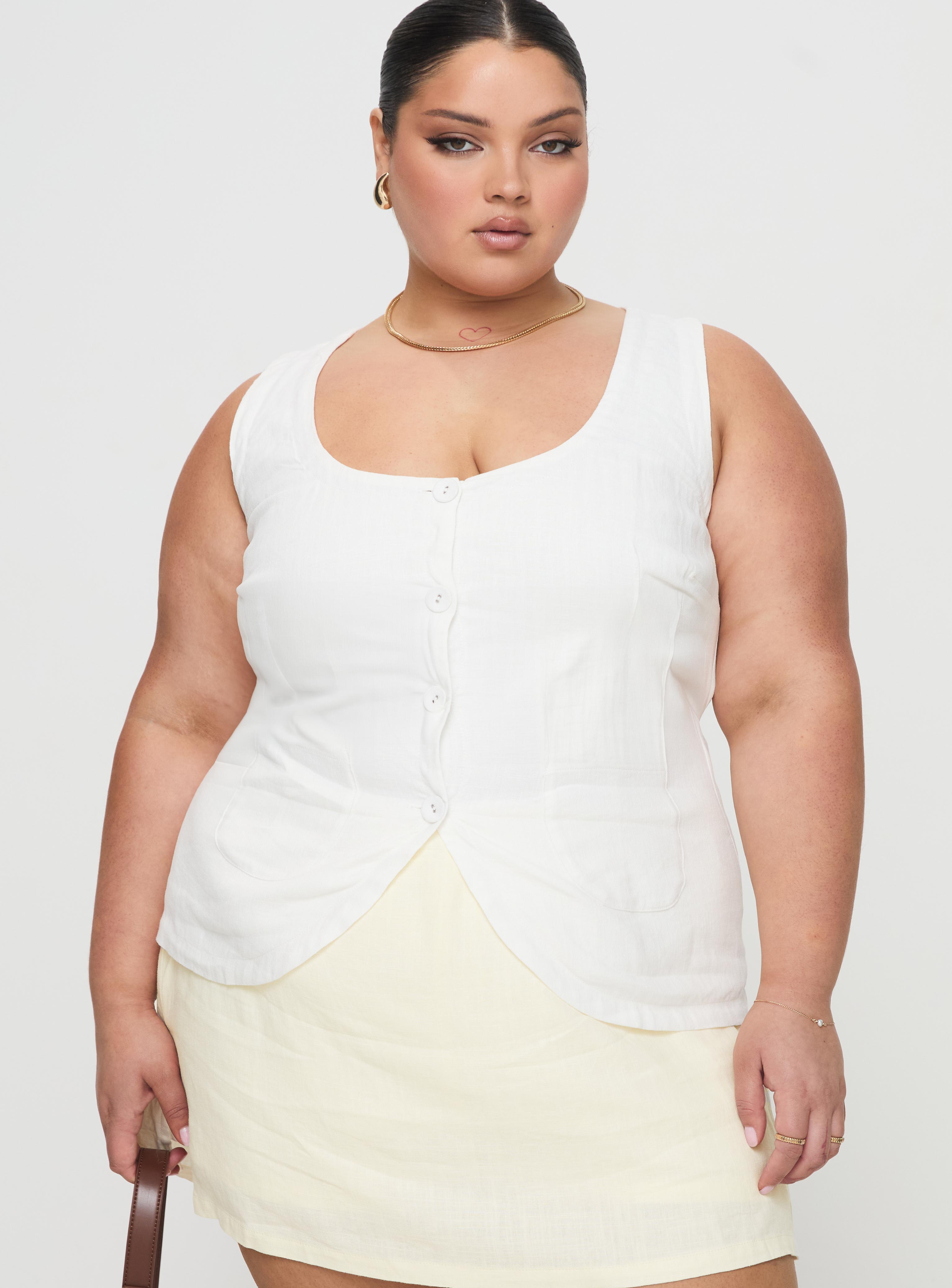 Spirito Vest Top White Curve