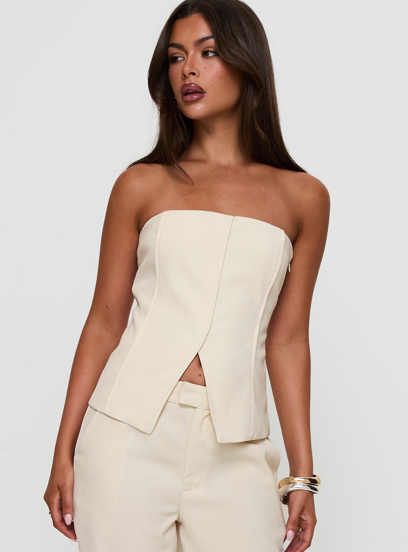 Lavish Living Strapless Top Cream