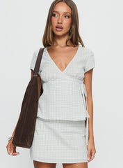 Prominent Wrap Top Green Check