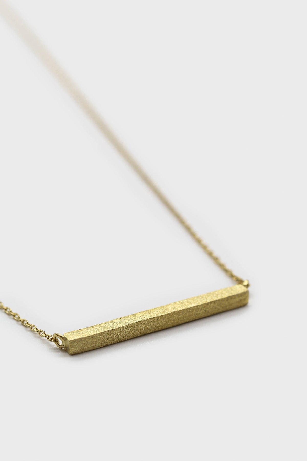 Charm necklace - Gold bar