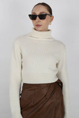 Ivory wool cropped turtleneck jumper