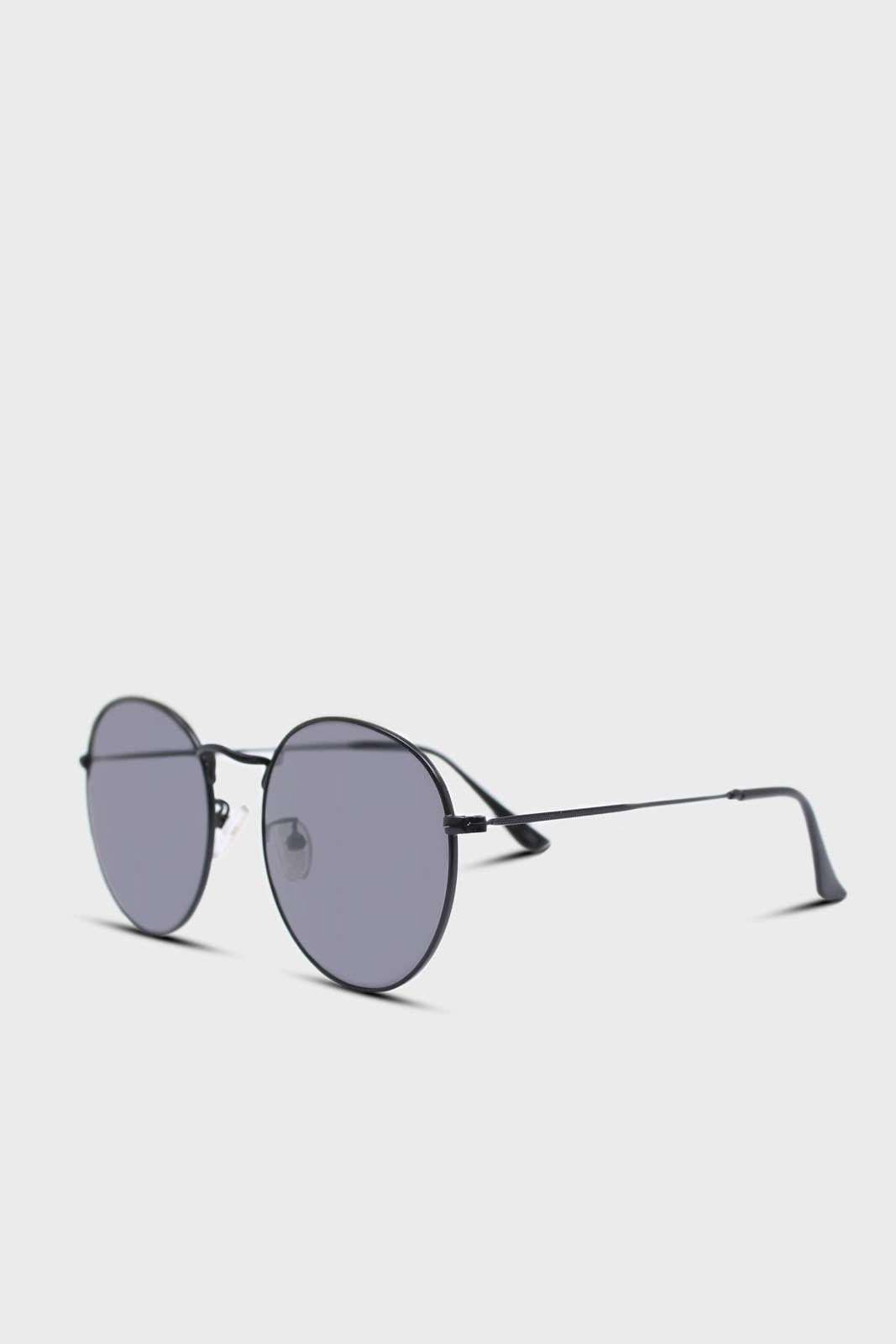 Black matte metal frame round sunglasses