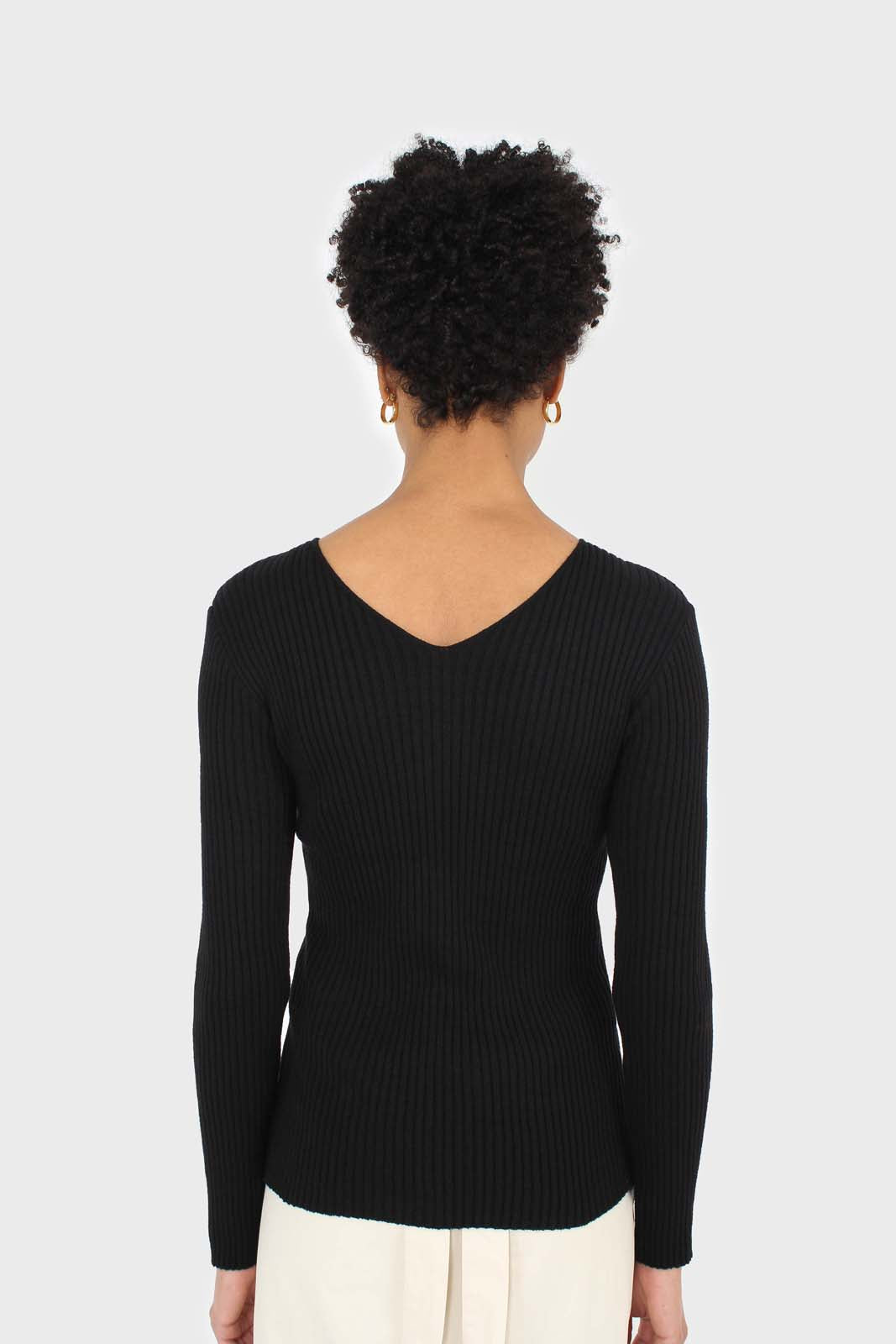 Black ribbed double V fitted knit top