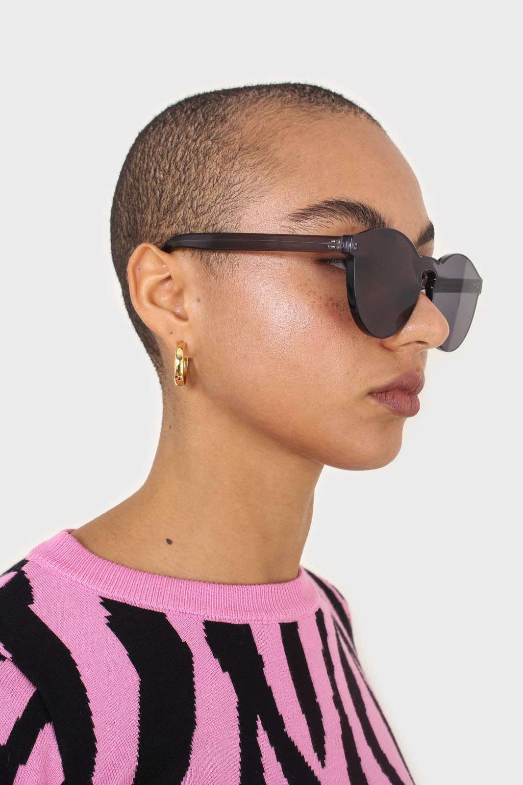 Charcoal frameless round sunglasses