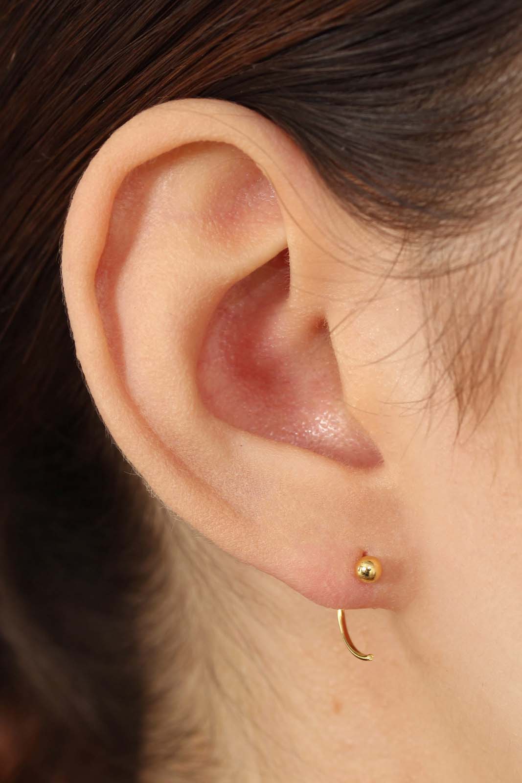 Gold ball half hoop