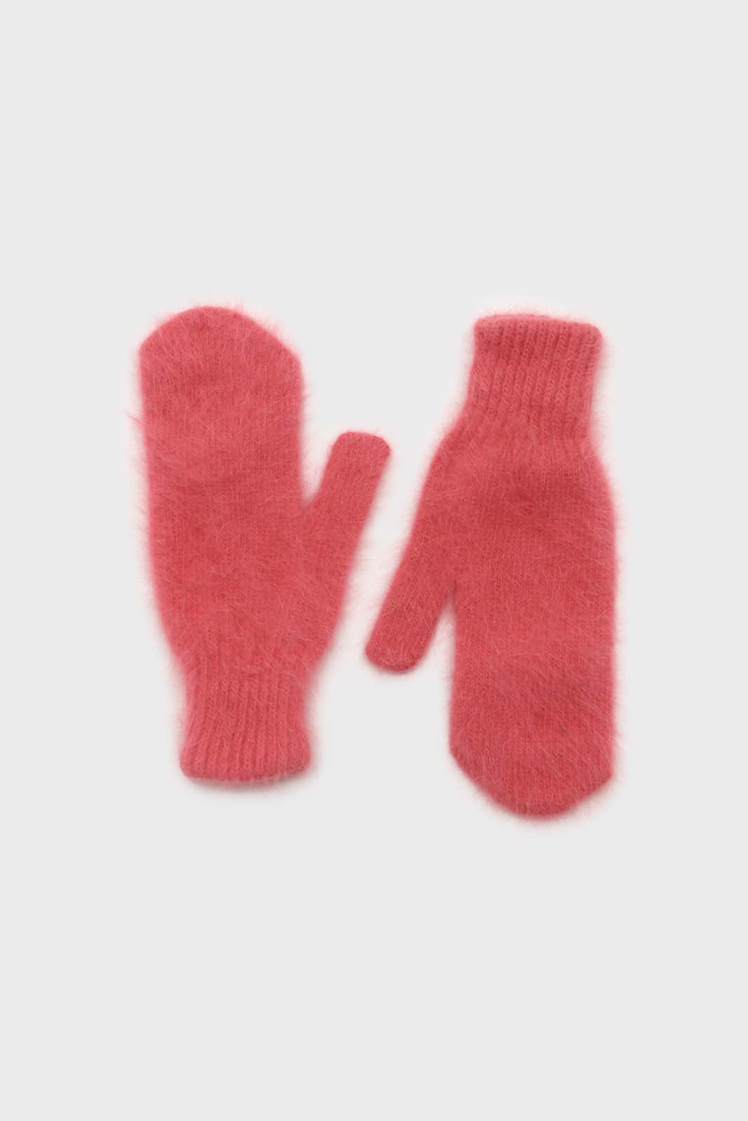 Dusty rose mohair mittens