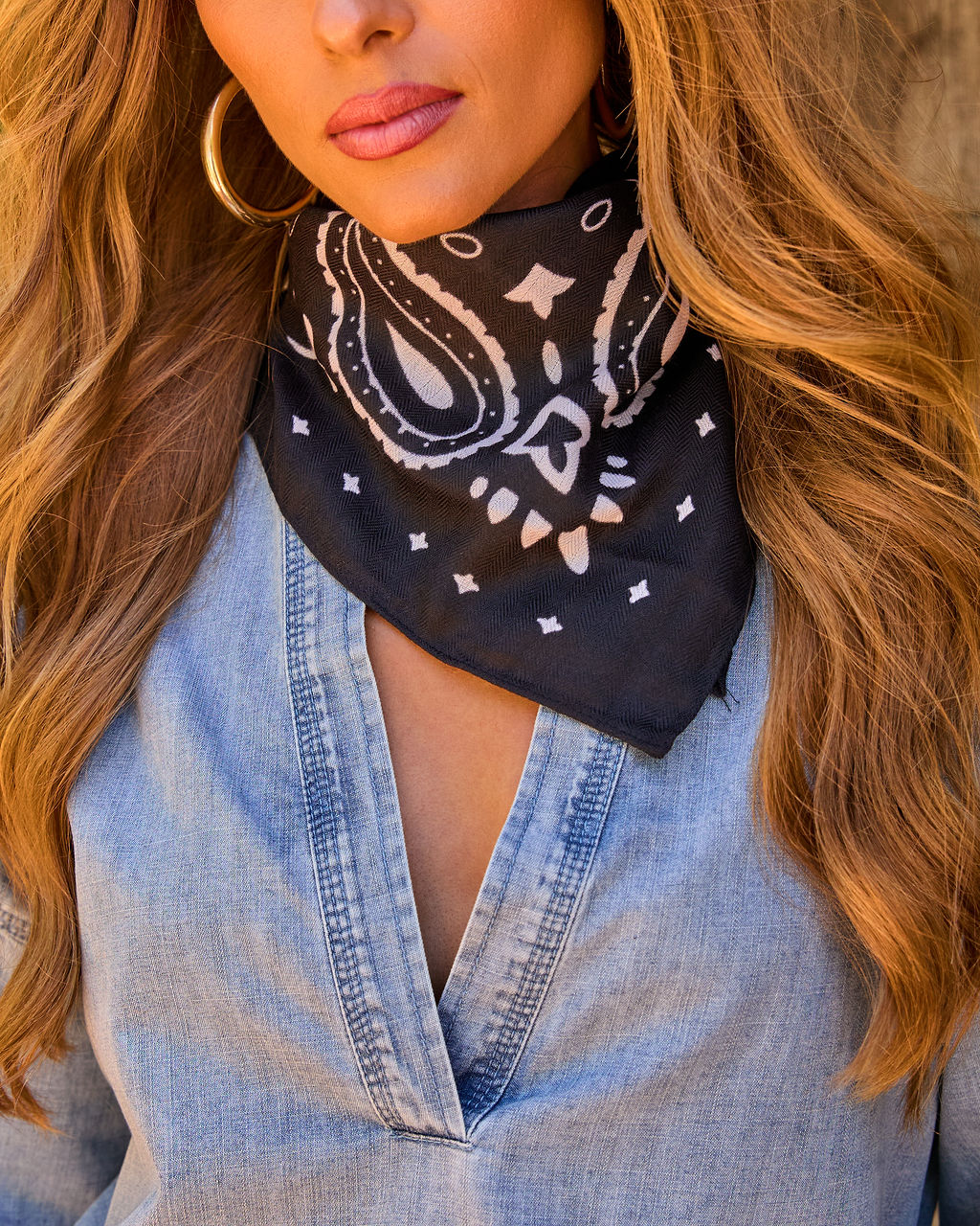 Rouge Affair Paisley Scarf