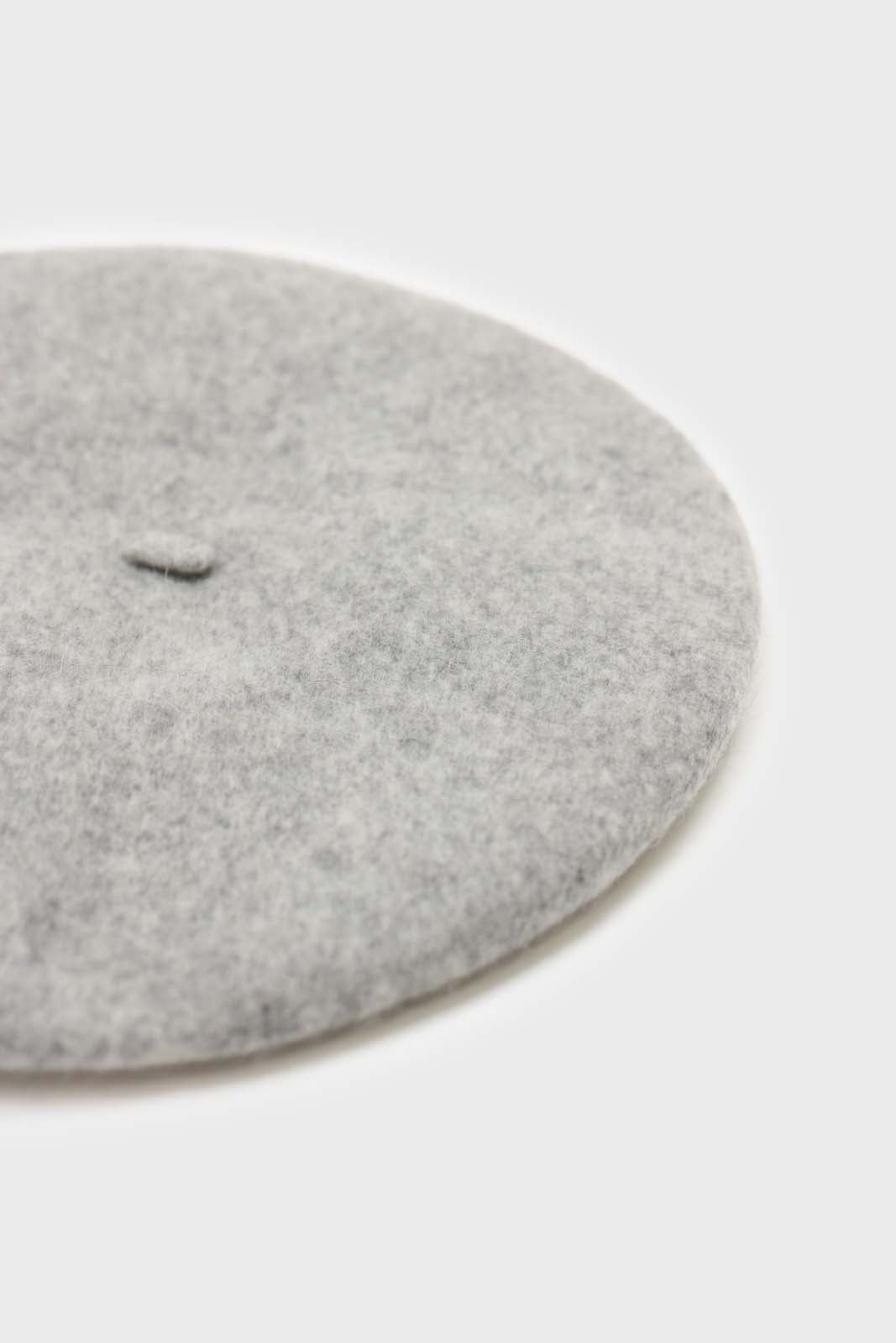 Pale grey wool beret