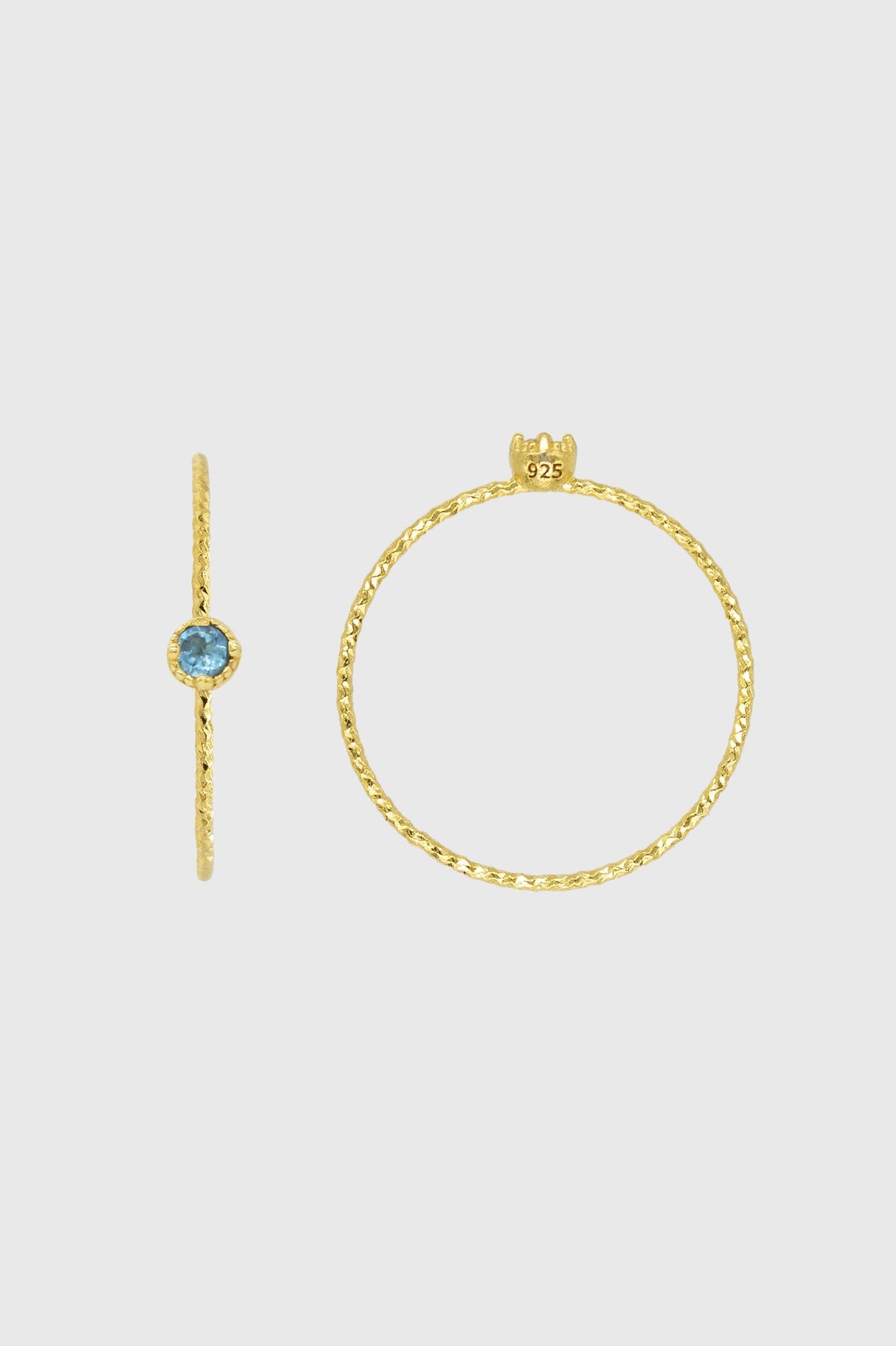 Gold genuine aqua marine birthstone ring / Mar - light blue