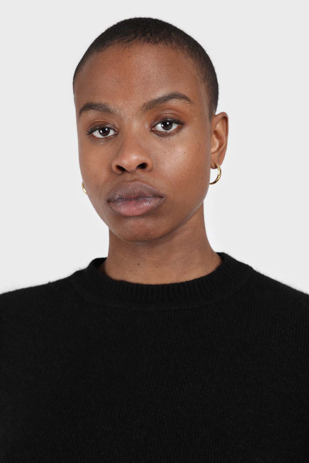 Black balloon sleeve angora jumper