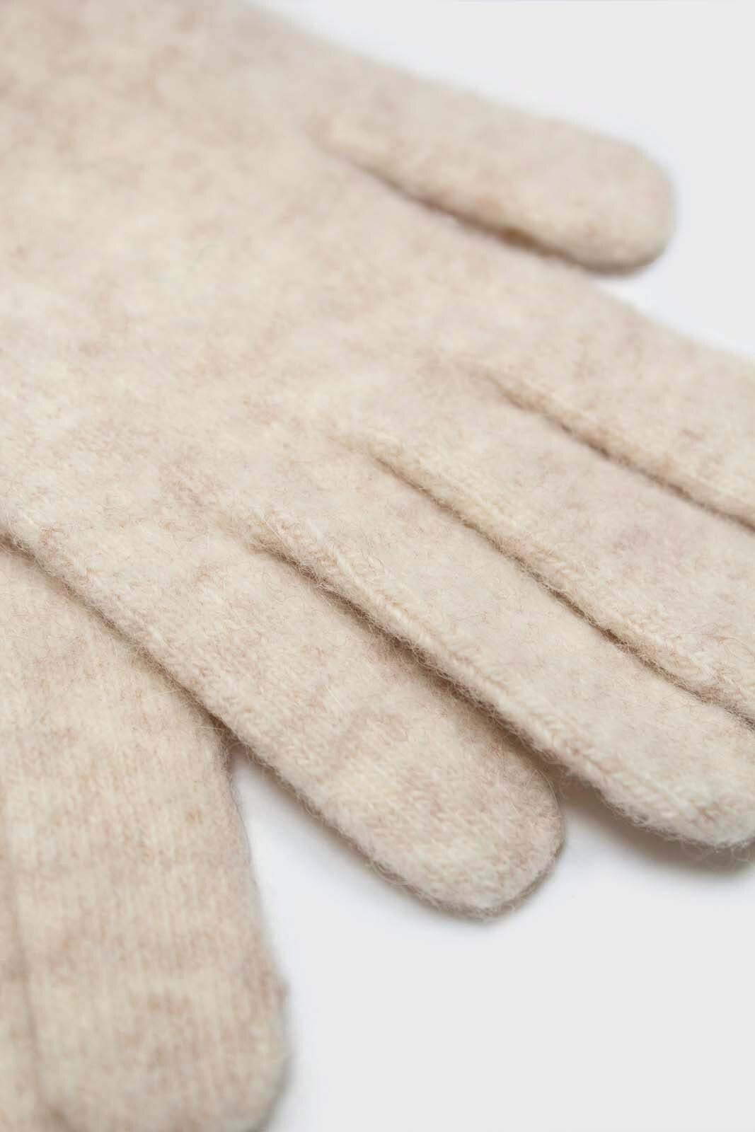 Heather beige mohair gloves