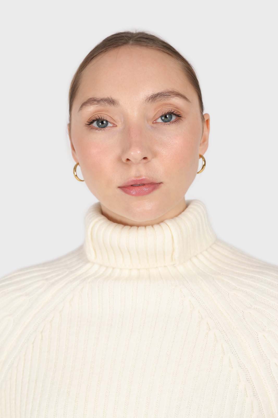 Ivory wool shaped rib turtleneck jumper