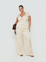 Aubrette Satin Collar Top Cream Curve