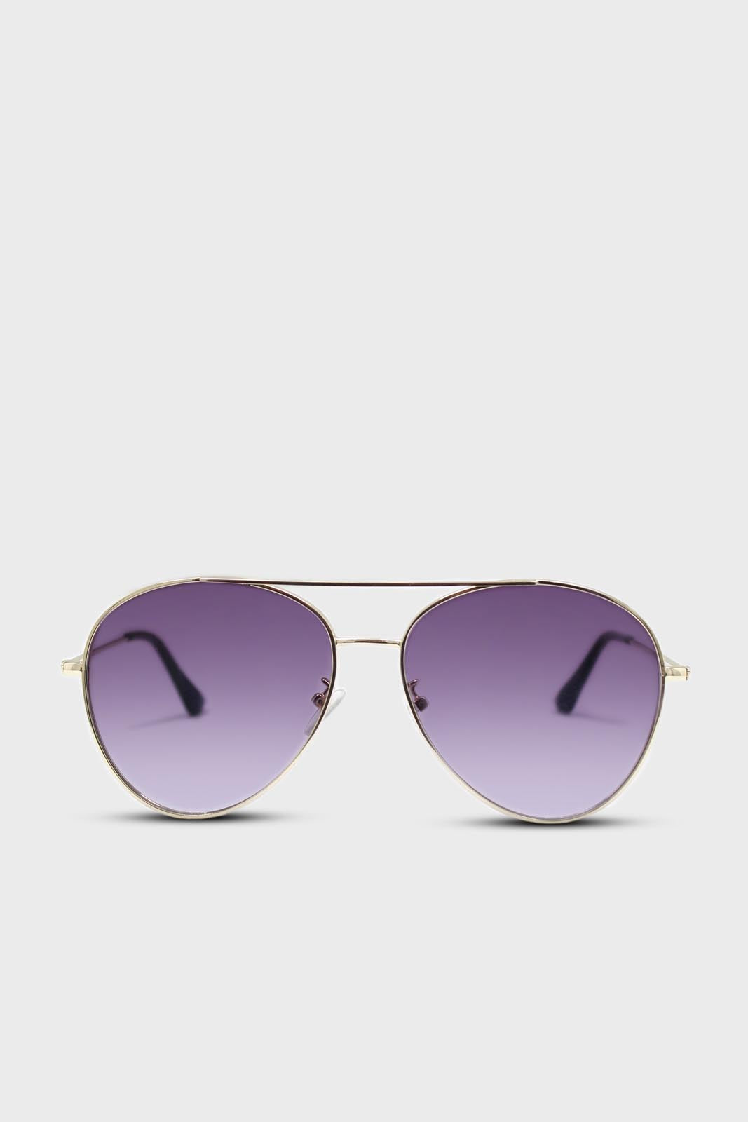 Gold frame black lens classic aviator sunglasses