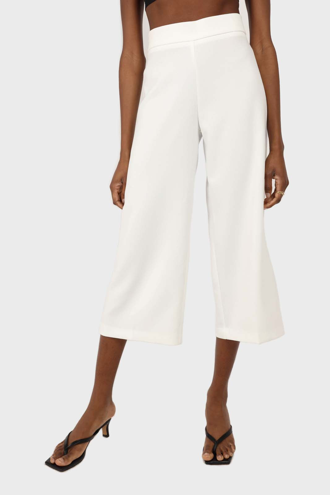White wide leg trousers