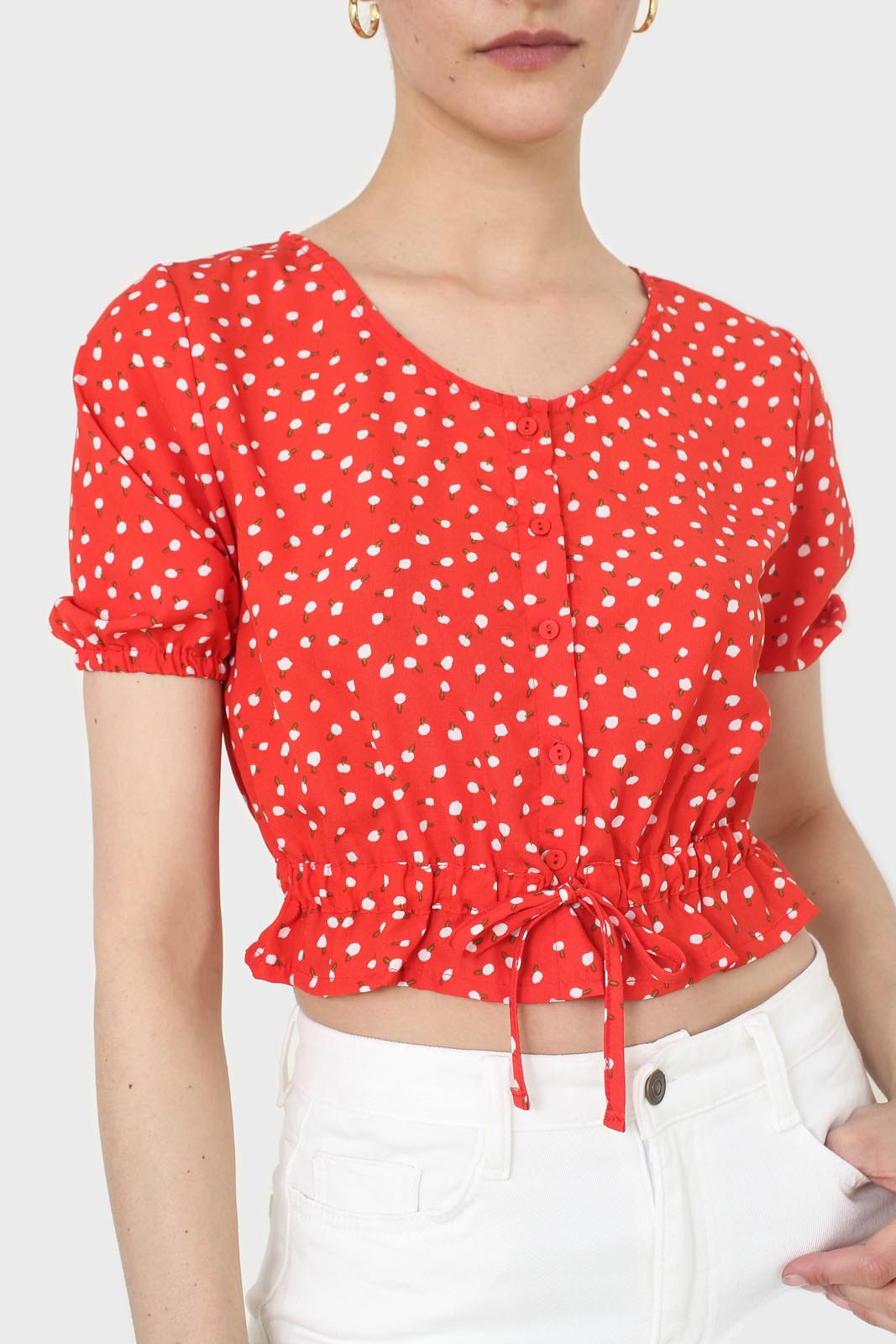 Red and white floral cropped blouse