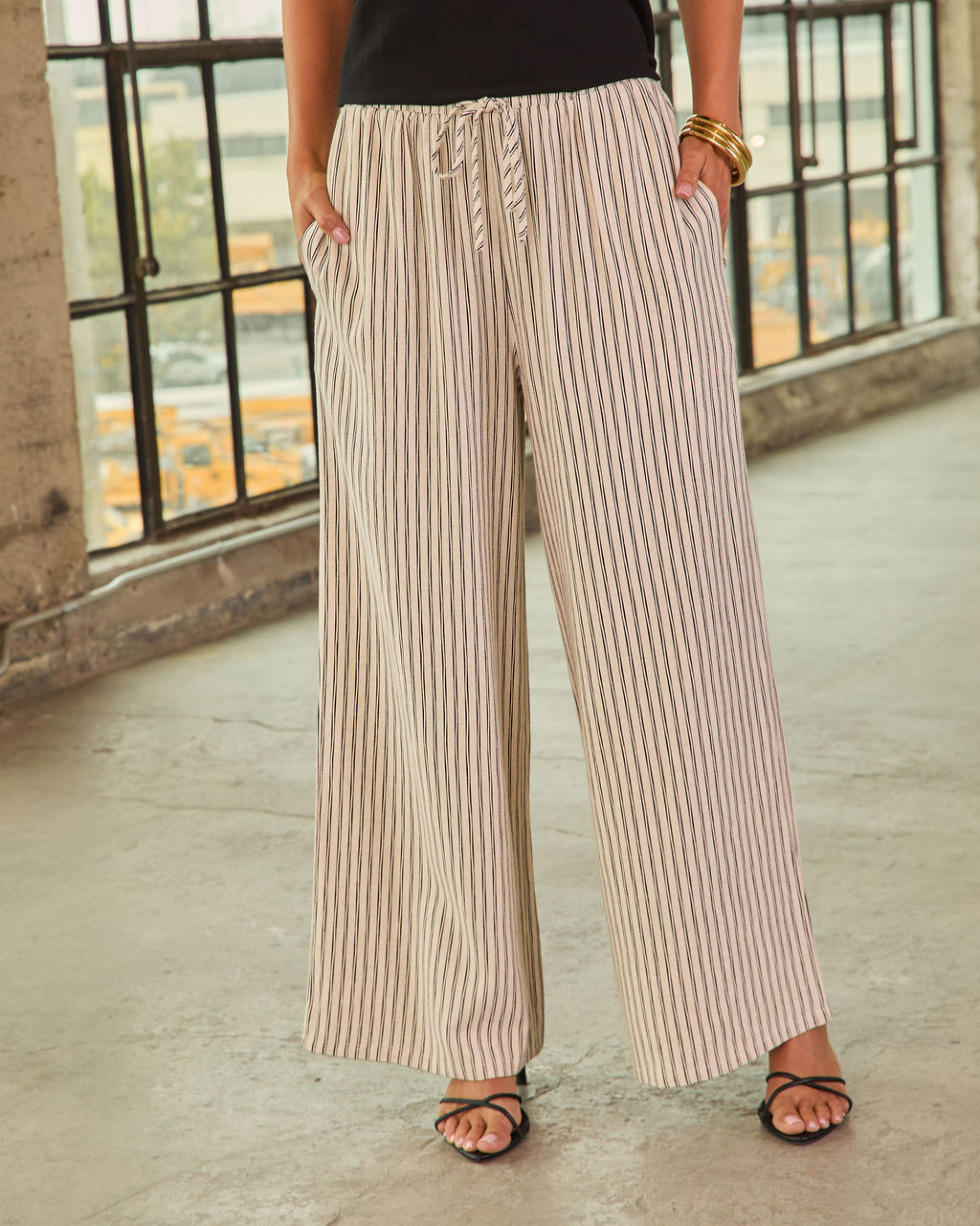 Living Softly Striped Linen Blend Drawstring Pants