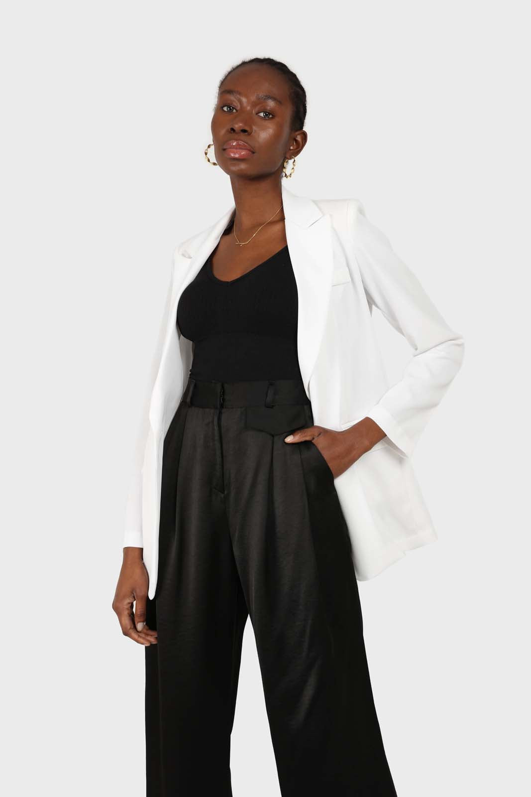 Ivory single breasted oversized linen blazer