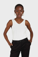 Black side pocket fitted shorts