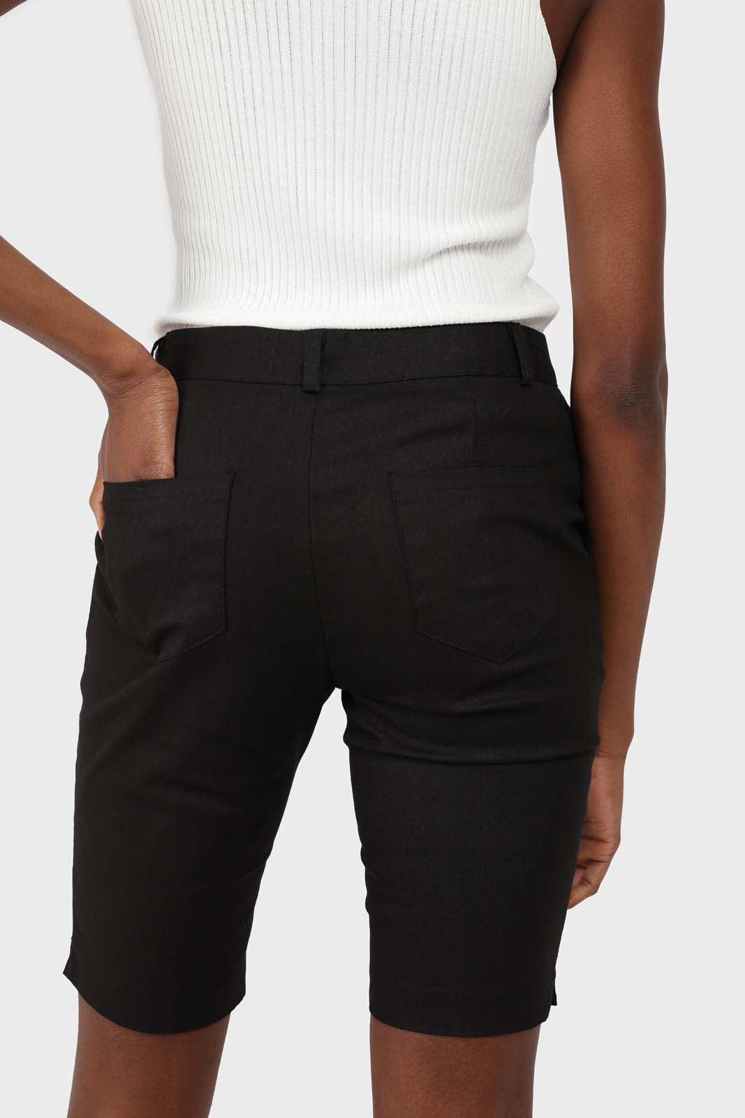 Black side pocket fitted shorts
