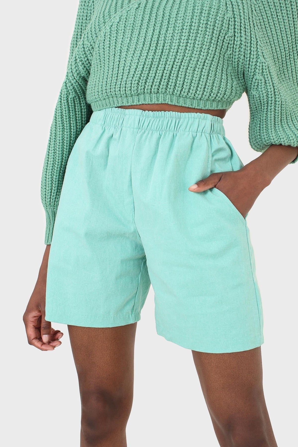 Mint simple loose fit shorts