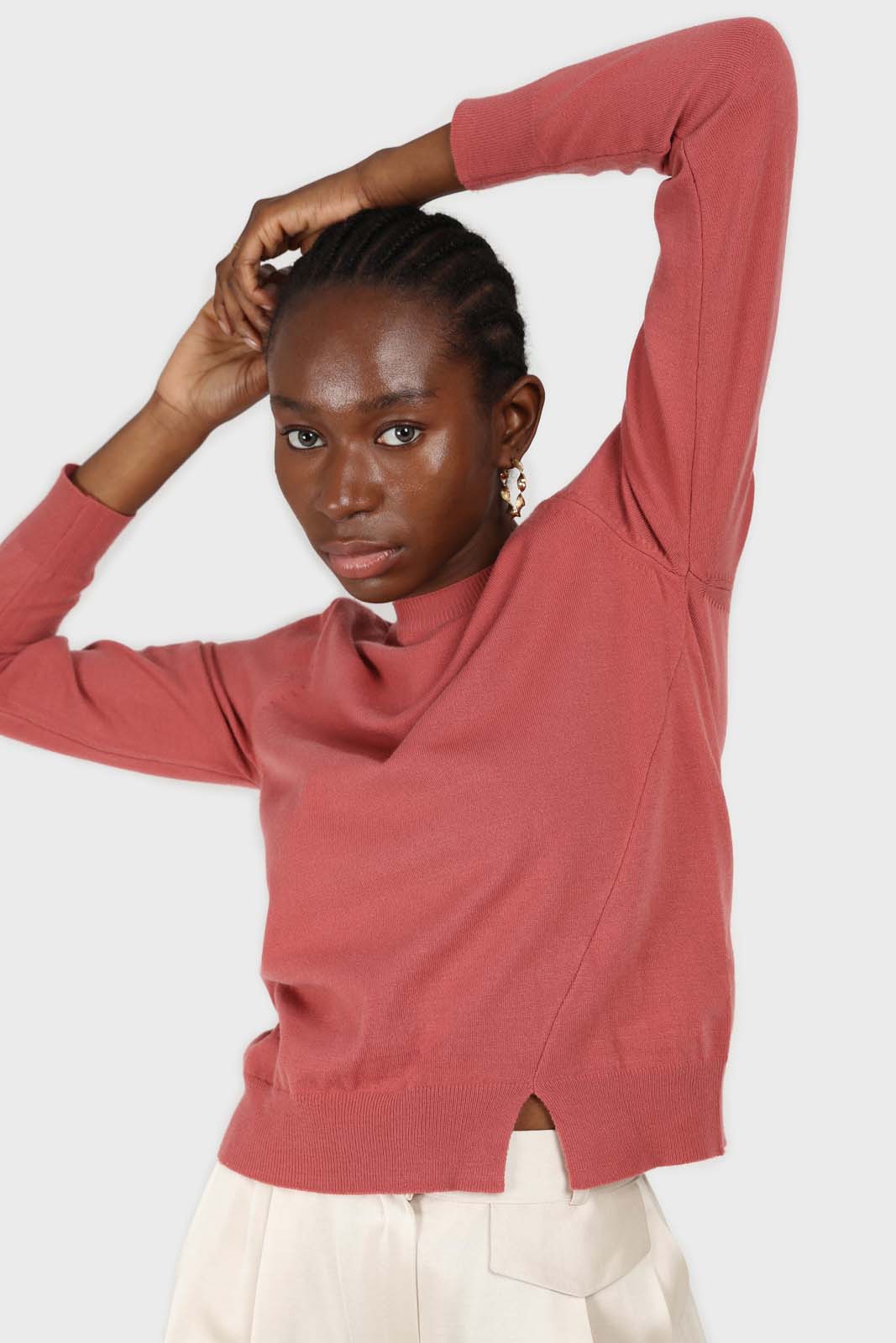 Dusty pink front slit thin crew neck jumper