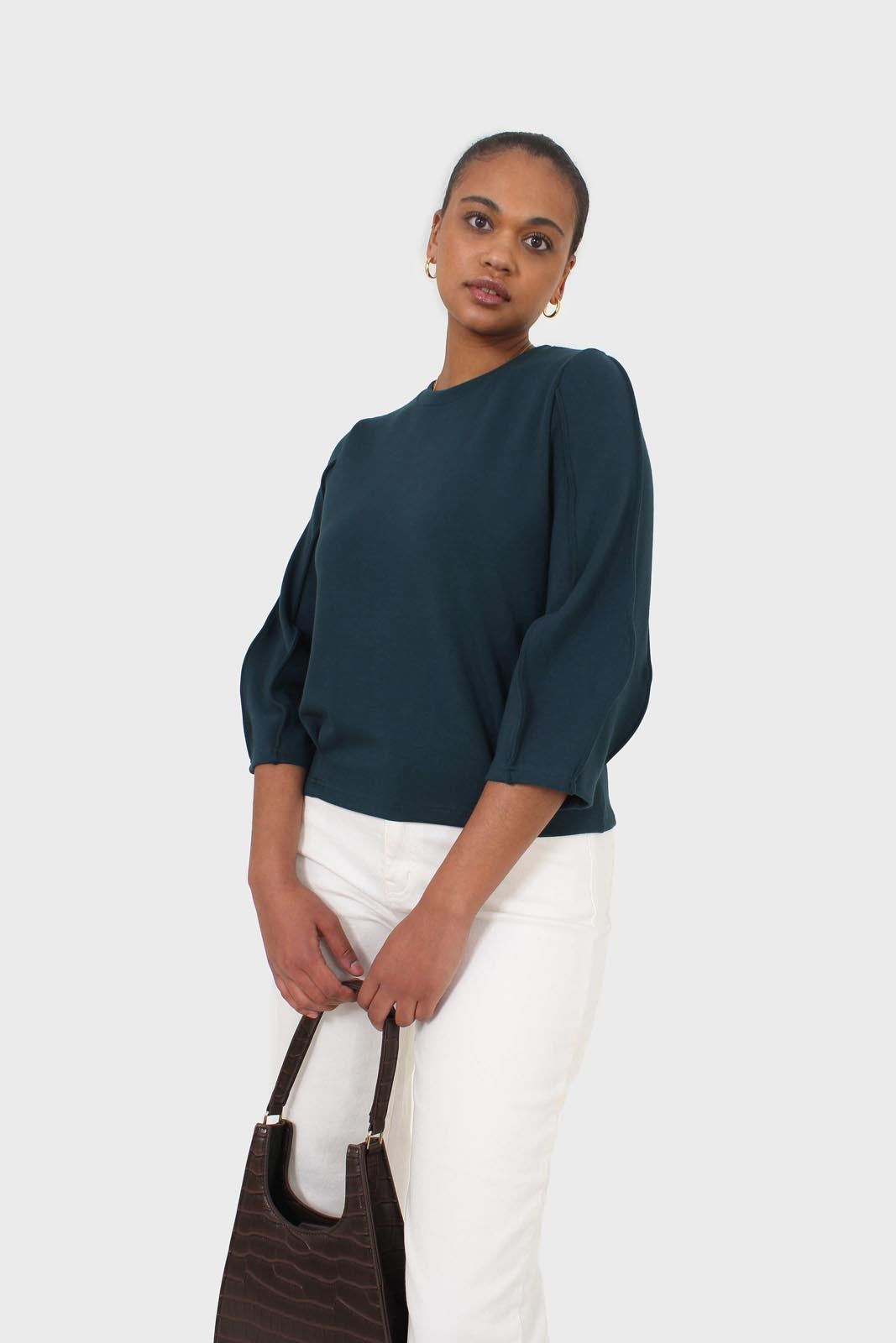 Dark green sharp seamed sleeve top