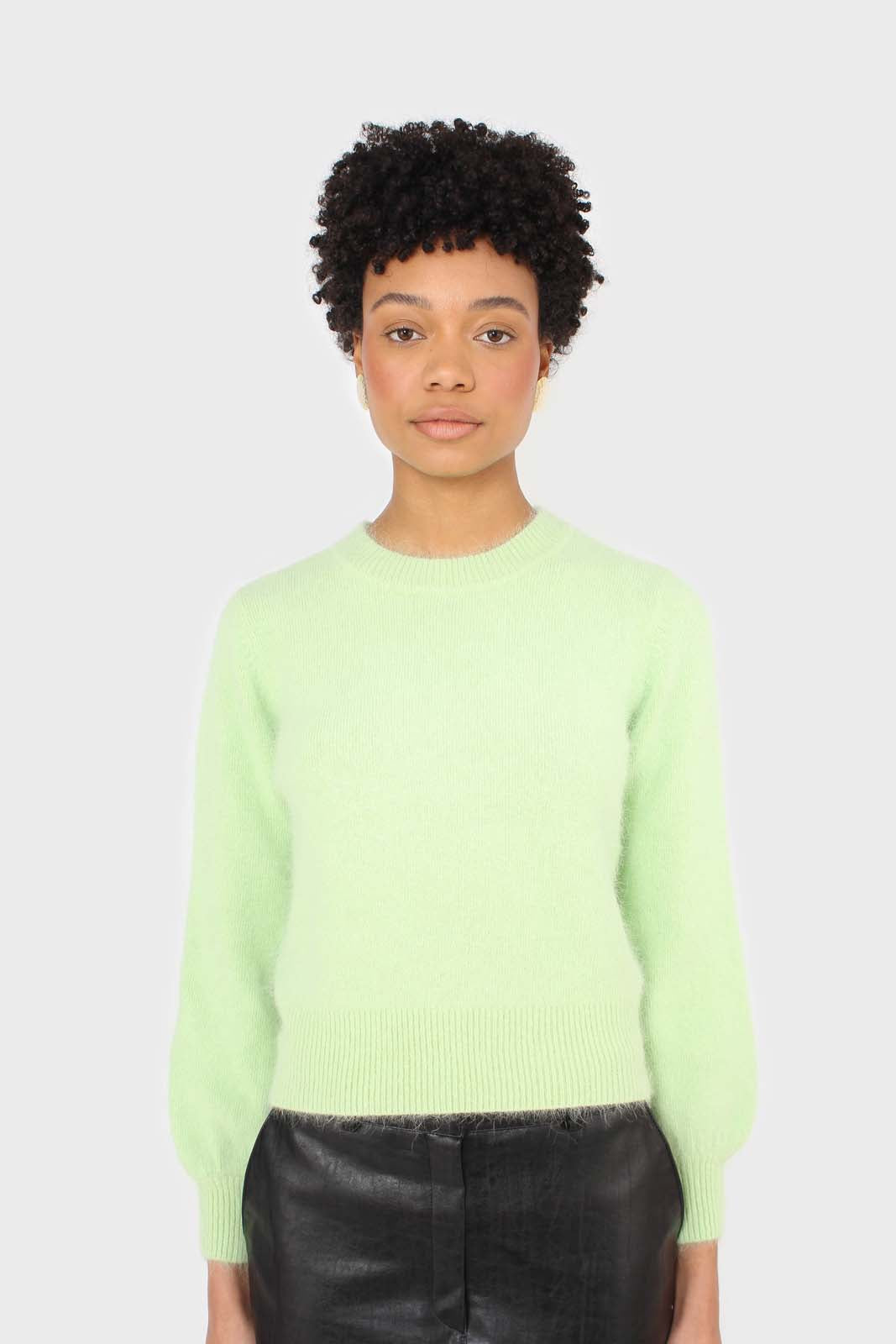 Light green balloon sleeve angora jumper