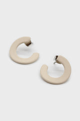 Ivory matte open circle stud earrings