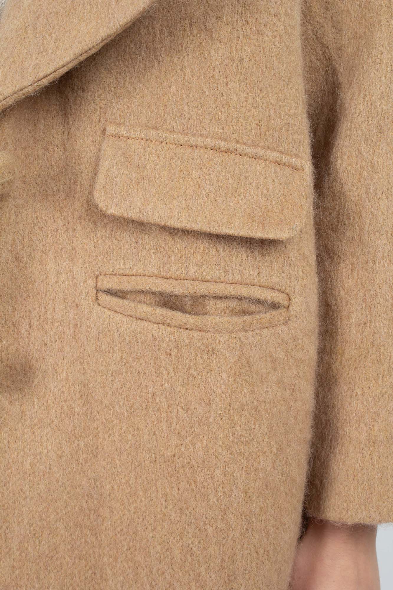 Camel single breasted oversized slit pocket coat