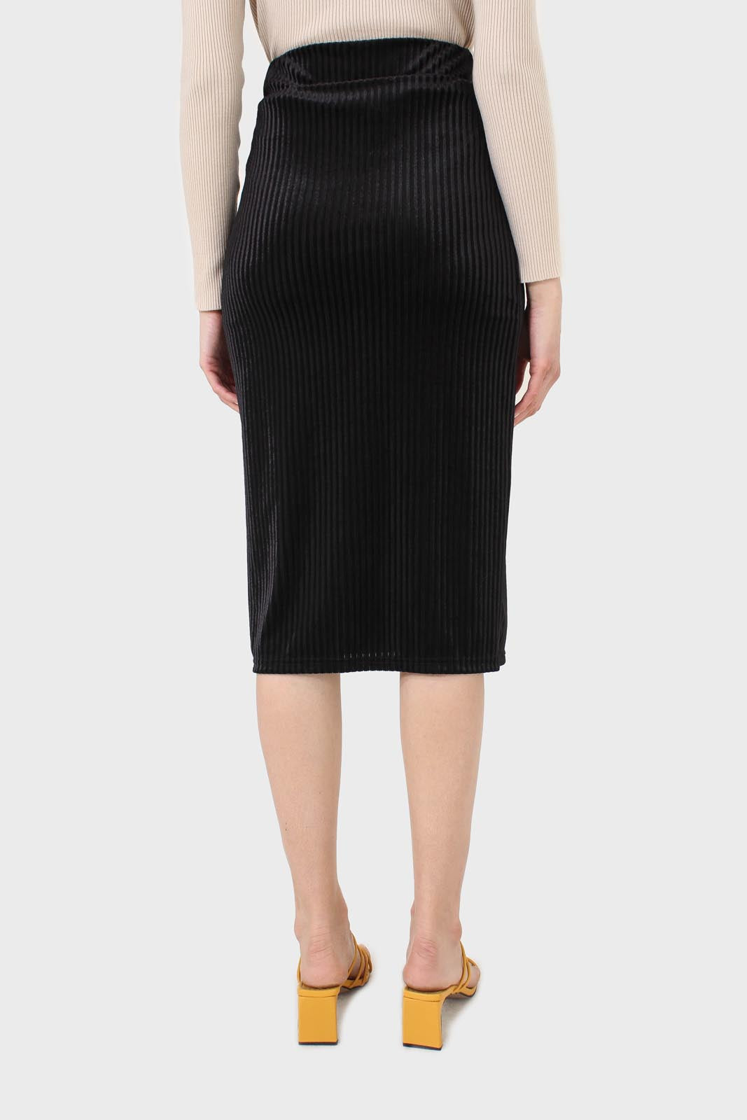 Black ribbed velvet pencil skirt