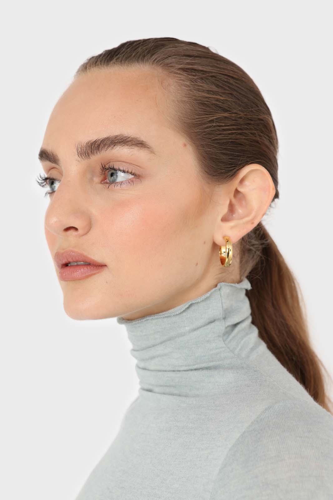 Blue soft thin turtleneck jersey top