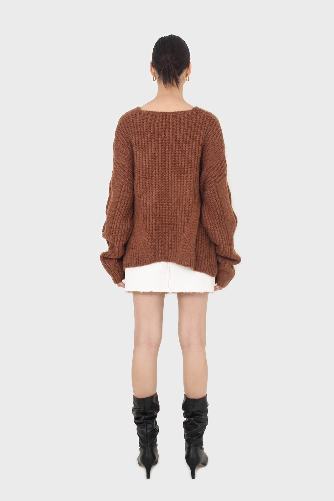 Brown deep V-neck cableknit oversized jumper