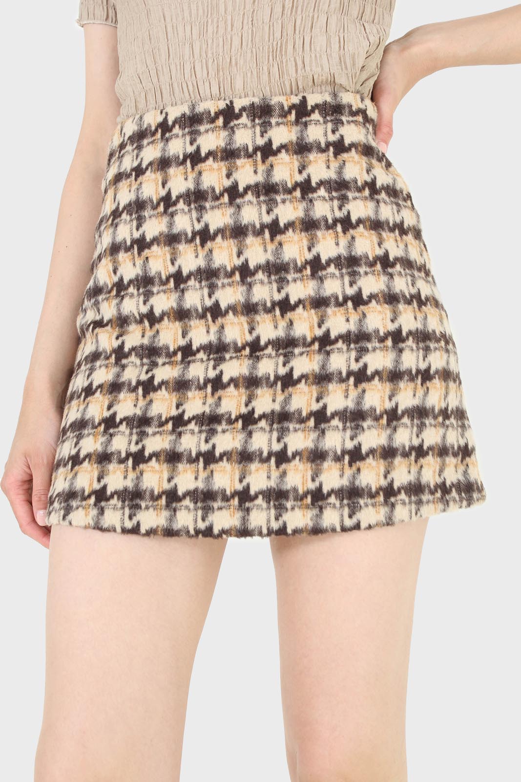 Brown houndstooth fuzzy mini skirt