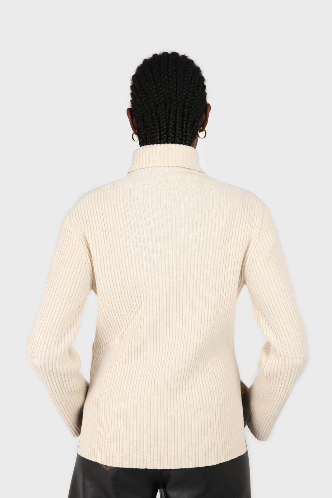 Ivory ribbed cashmere-wool turtleneck jumper
