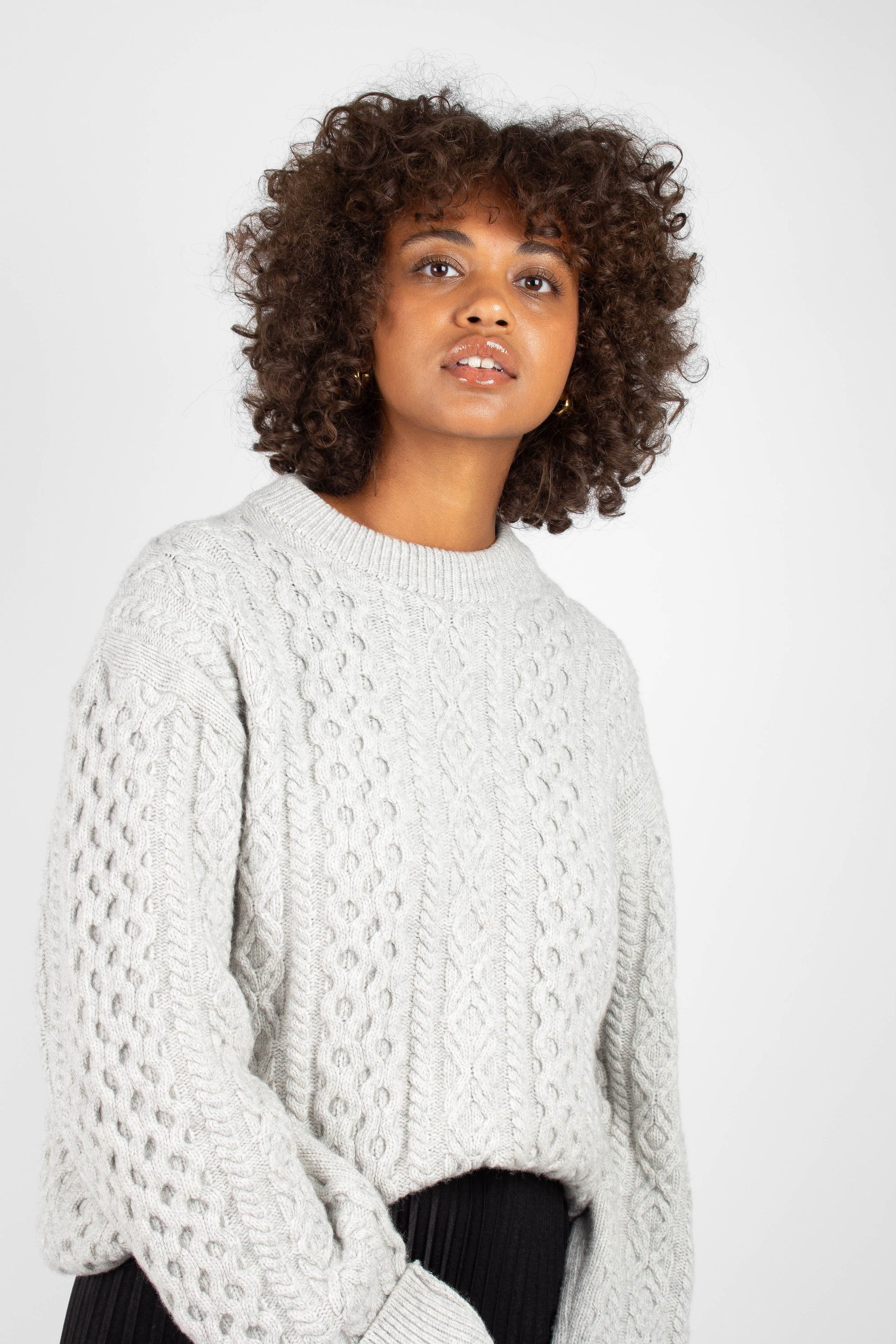 Grey thick wool cableknit jumper