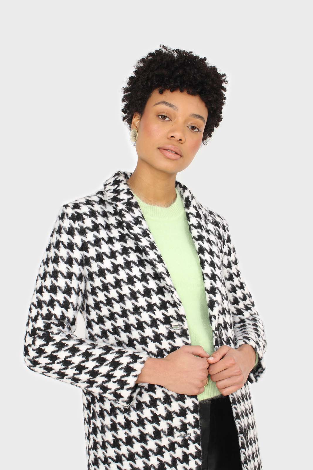 Black and white large houndstooth wool blazer