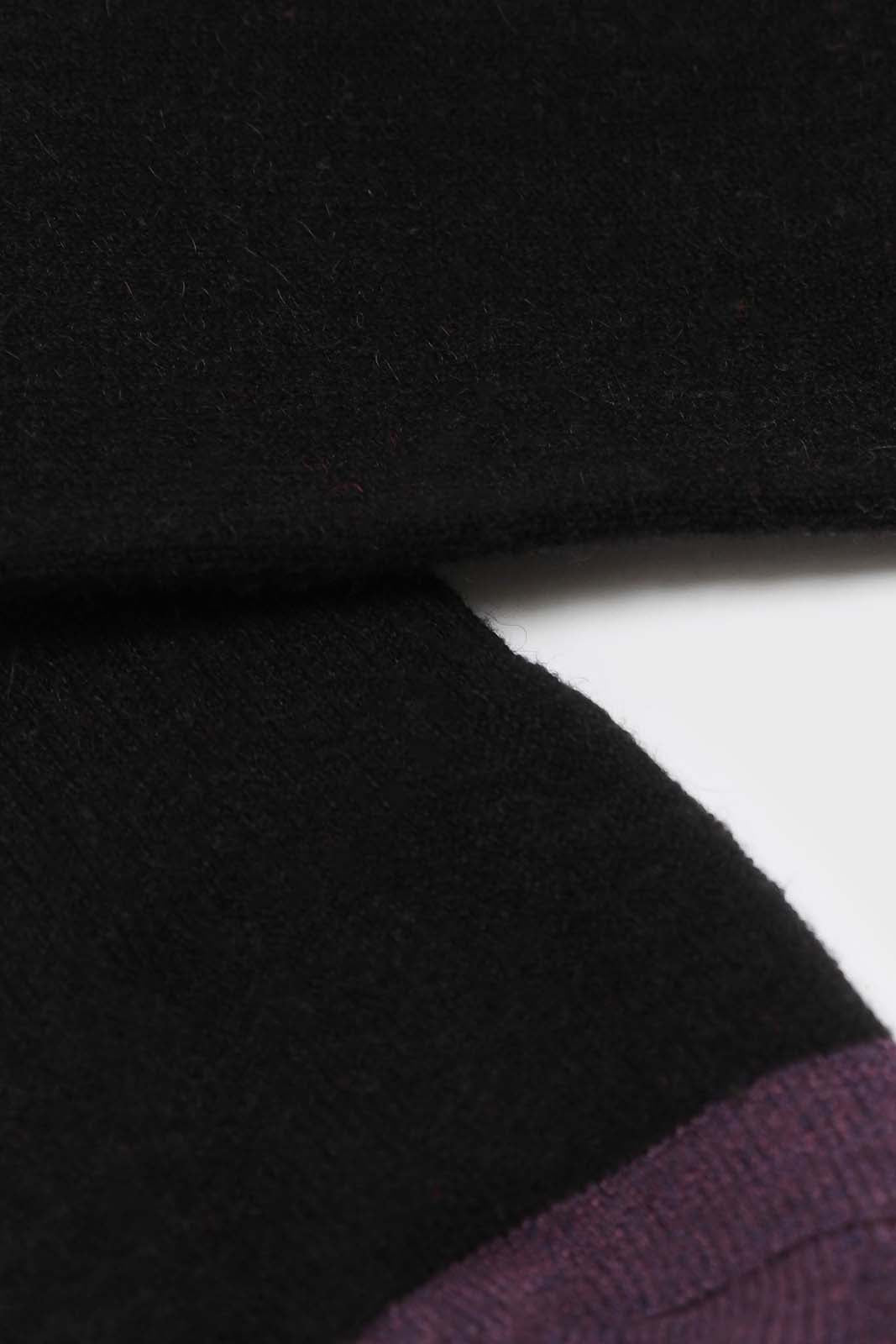 Black and violet colorblock fleck long socks