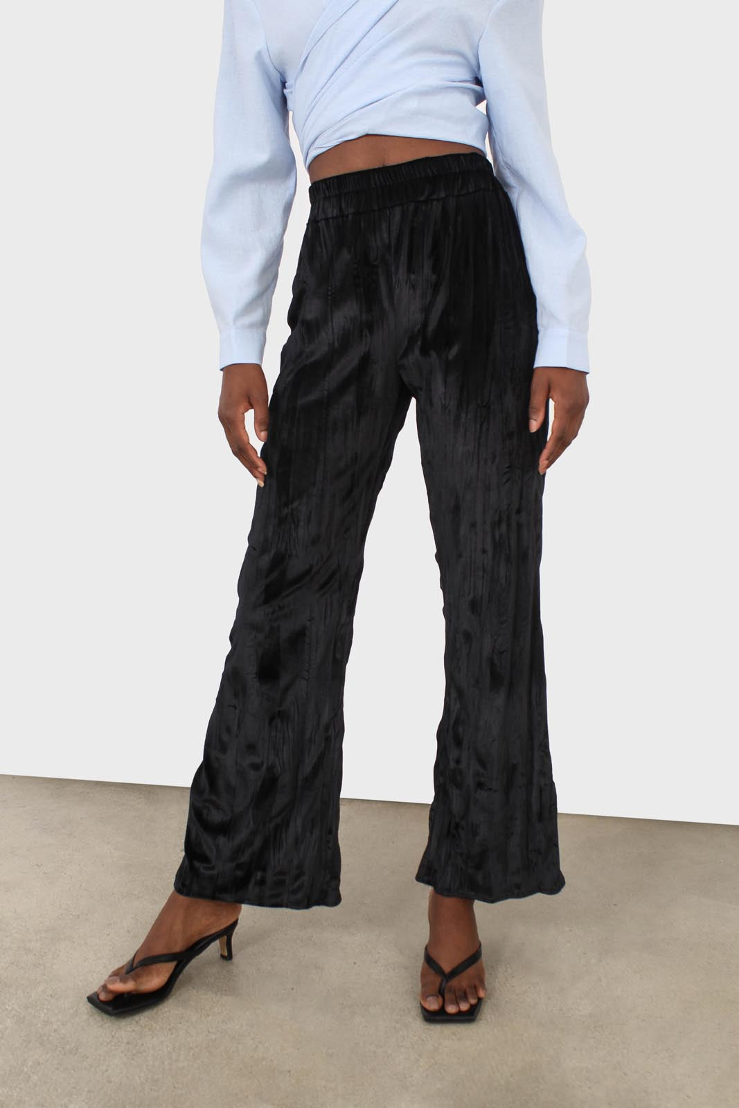 Black wrinkled loose fit trousers