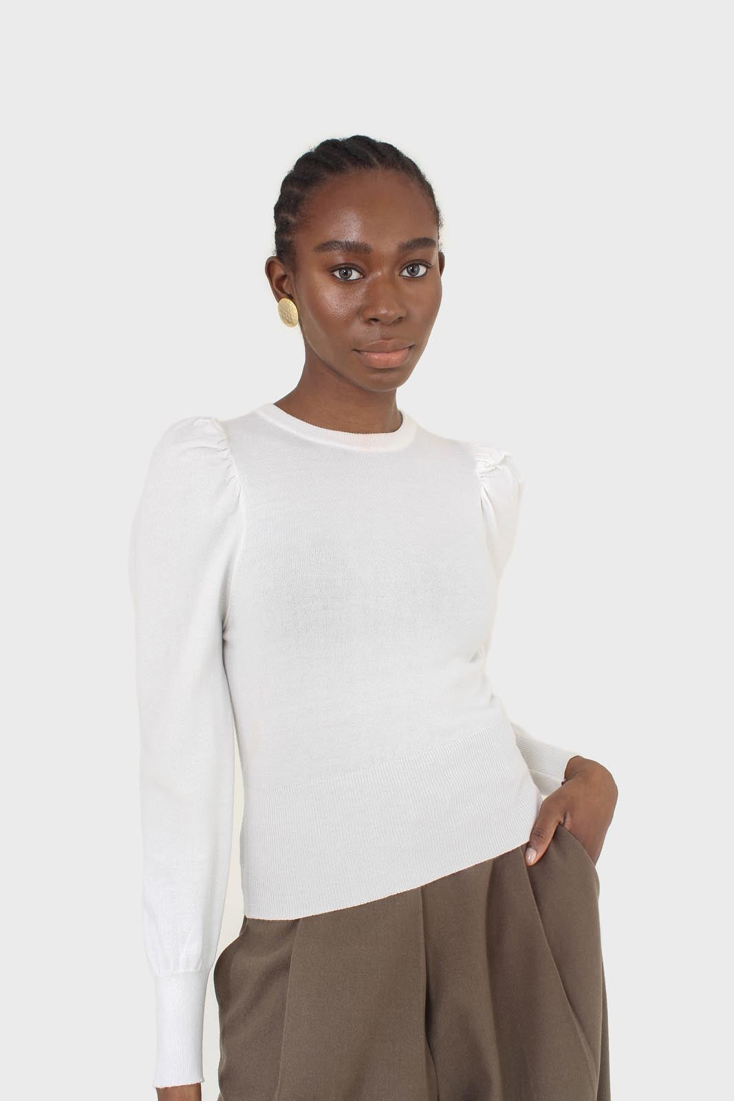 White glitter balloon sleeve knit top
