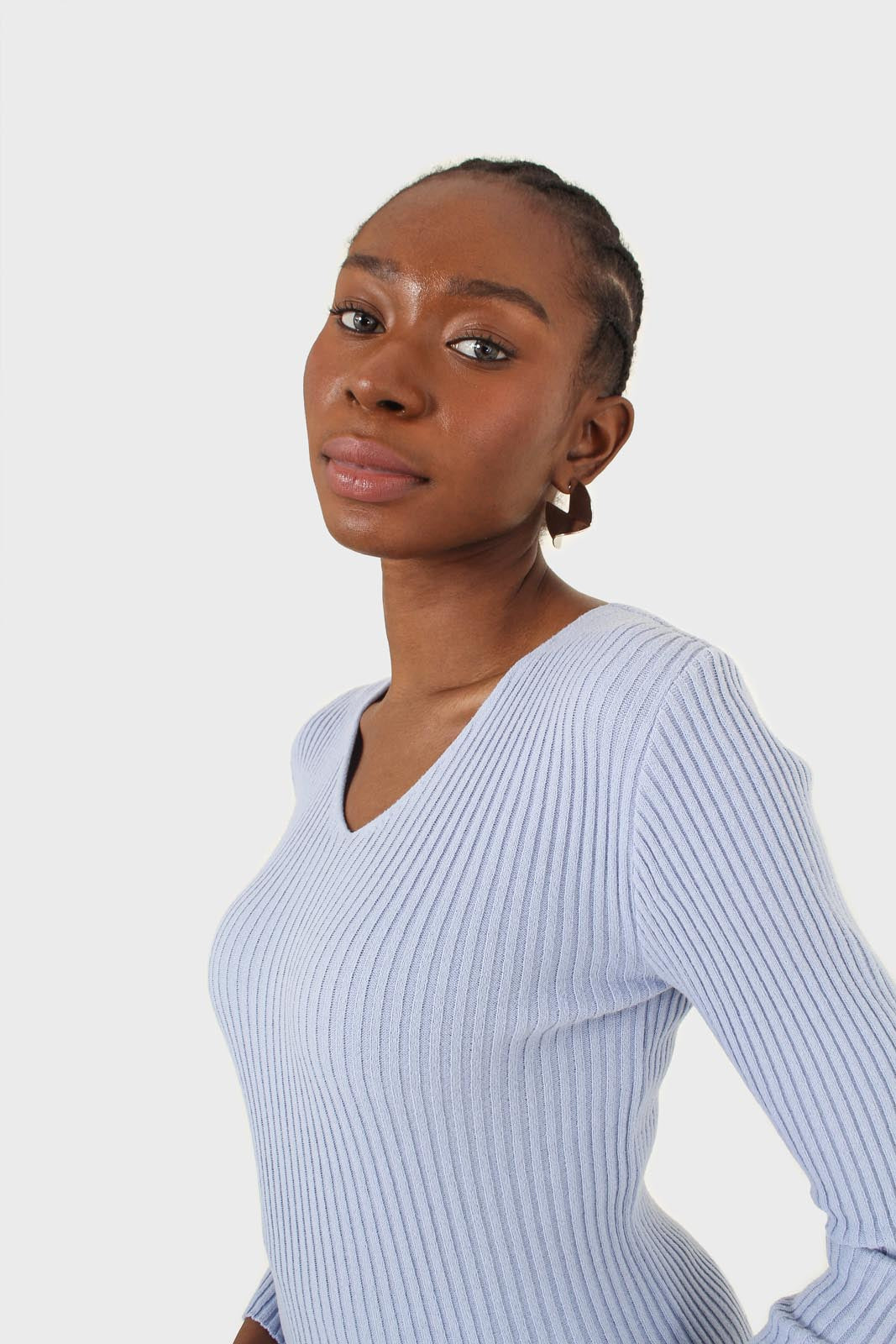 Light blue V-neck ribbed long sleeved knit