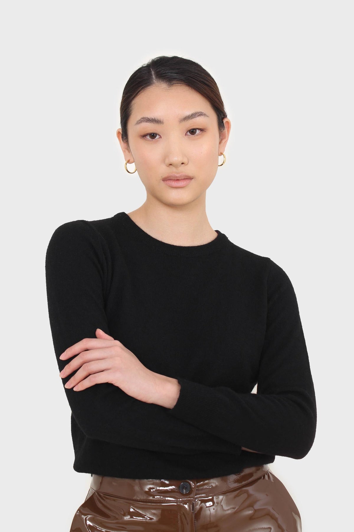 Black contrast neck wool fitted jumper