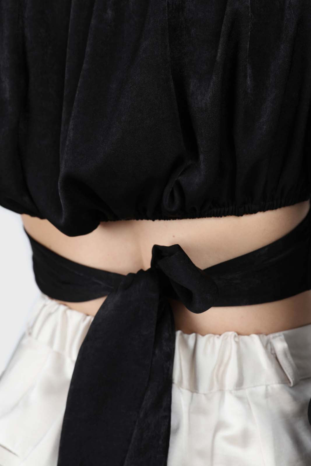 Black deep V tie back cropped long sleeve blouse