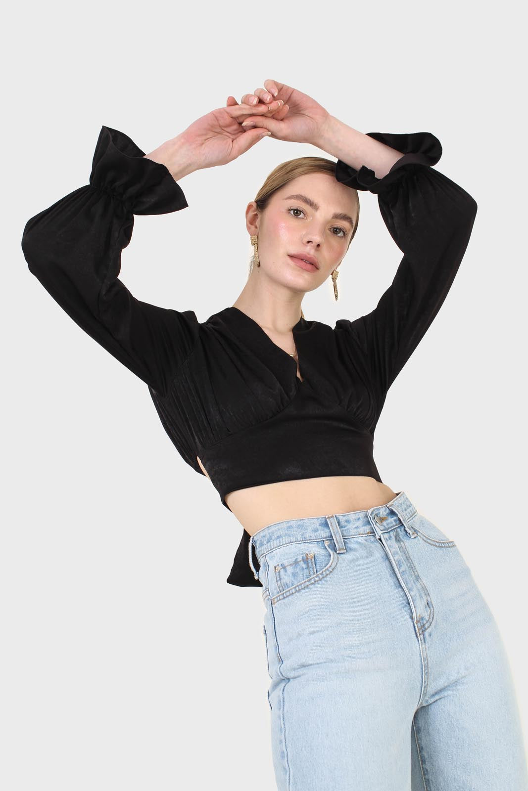 Black deep V tie back cropped long sleeve blouse